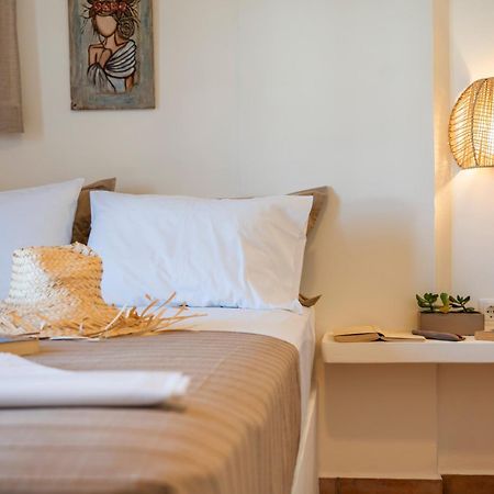 Ligaries Aparthotel Kini Ngoại thất bức ảnh